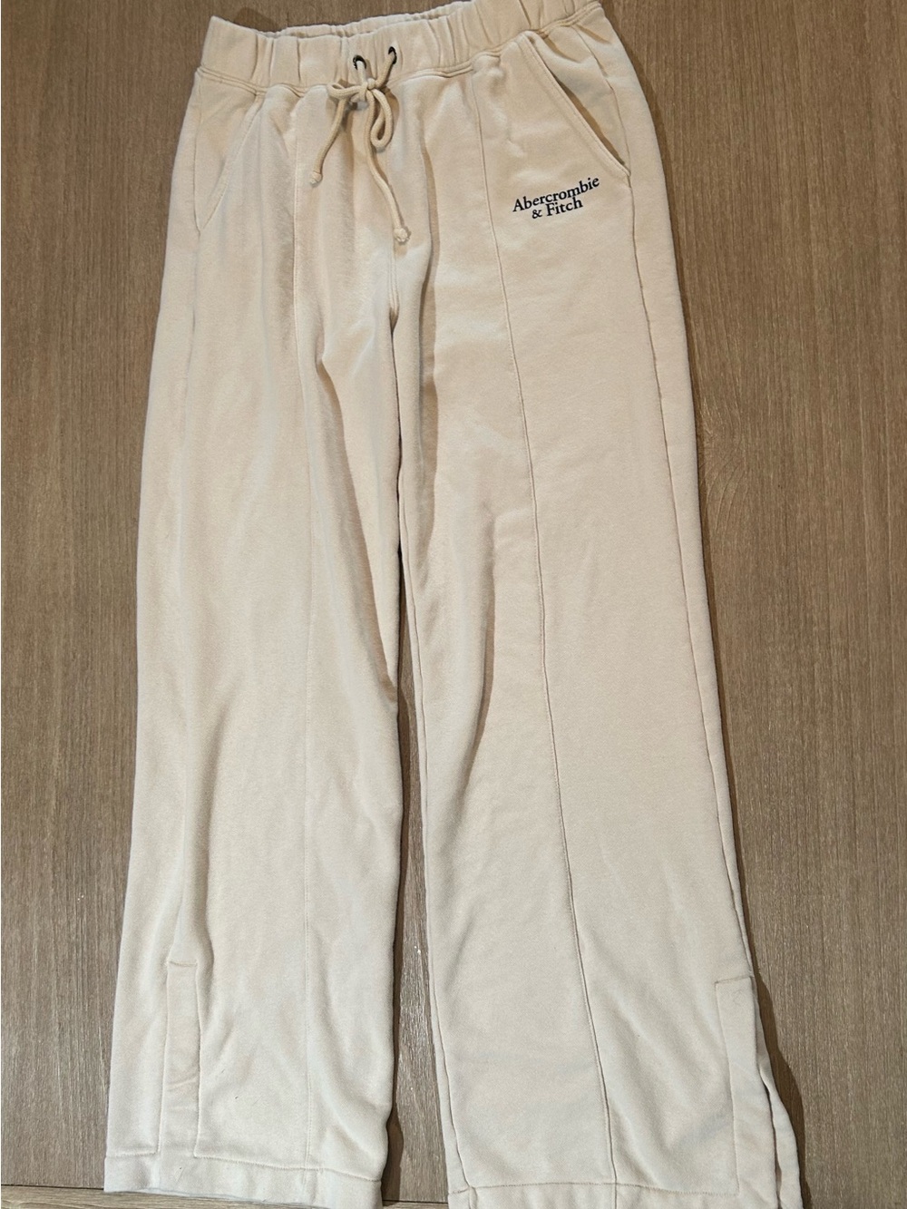 Abercrombie & Fitch Essential Wide Leg Sweatpants - Size Large Cream Beige Split